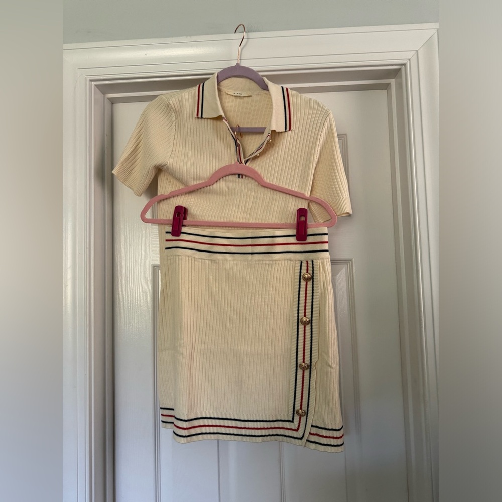 Knit Collar Two Piece Short Sleeve Top and Mini Skirt Matching Set - Picture 2 of 15